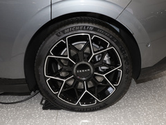 2024款 后驱智驾版 75kWh