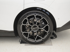 2024款 四驱智驾版 75kWh