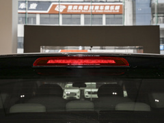 2023款 2.0T 自动臻享版