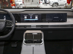 2023款 2.0T 自动臻享版