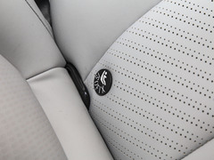 2023款 2.0T 自动臻享版