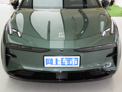 2024款  四座后驱版