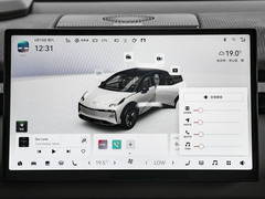 2024款  五座四驱版