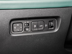 2024款 蓝鲸智电iDD 136km 智趣型