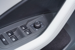 2024款 PRO 330TSI 两驱R-Line智领版