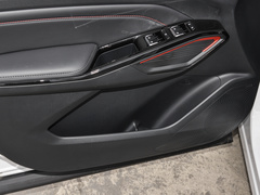 2024款 1.5T卓越型 