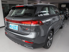 2024款 1.5T 自动尊崇型 7座