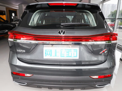 2024款 1.5T 自动尊崇型 7座