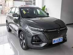 2024款 1.5T 自动尊崇型 7座