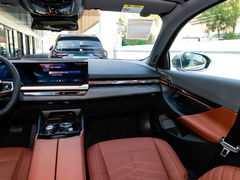 2024款 eDrive 35L 尊享型 M运动套装