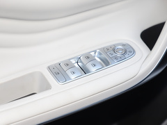2024款 C-DM 1.5TCI 105KM奢享版