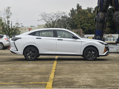 2024款 1.5L 自动劲速版
