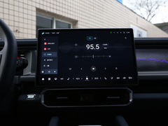 2024款 C-DM 208KM 山野版