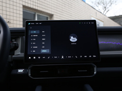 2024款 C-DM 208KM 山野版