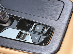 2024款 PHEV 143km 贺岁版