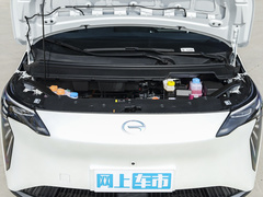 2024款 Plus 610 智驾版 磷酸铁锂