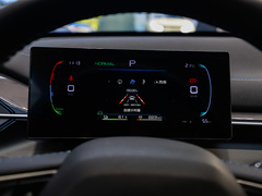 2024款 荣耀版 DM-i 120KM 尊贵型