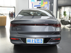 2024款 荣耀版 EV 420KM超越型