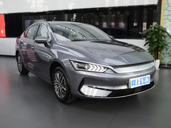 2024款 荣耀版 EV 420KM超越型