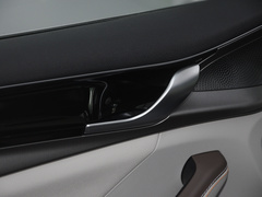 2024款 荣耀版 EV 420KM超越型