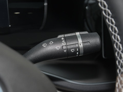 2024款 荣耀版 EV 420KM超越型