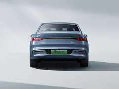 2024款 荣耀版 EV 510KM卓越型