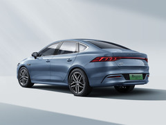 2024款 荣耀版 EV 510KM卓越型