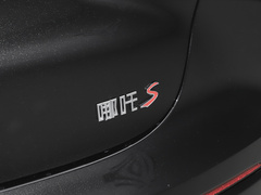 2024款 改款二 增程 1060 Lite版