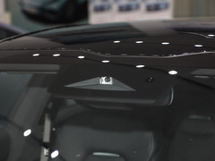 2024款 纯电 520km 后驱AR-HUD版