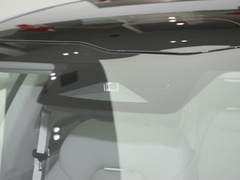 2024款 纯电 520km 后驱AR-HUD版