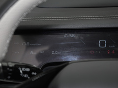 2024款 纯电 520km 后驱AR-HUD版