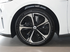2024款 75kWh Touring