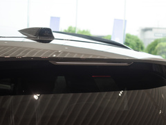 2024款 75kWh 行政版