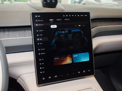 2024款 75kWh 行政版