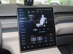 2024款 100kWh 行政版