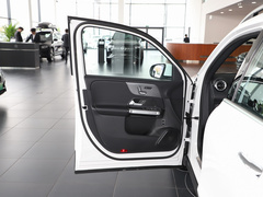 2024款 EQB 260