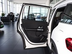 2024款 EQB 260