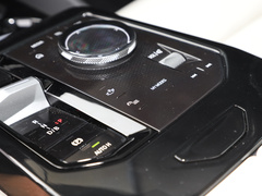 2024款 xDrive M60