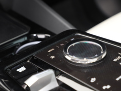 2024款 xDrive M60