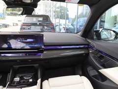2024款 xDrive M60
