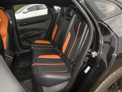 2024款 1.5T 尊贵运动型