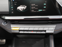 2024款 1.5T 尊贵运动型