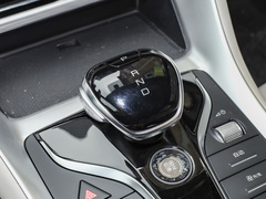 2024款 荣耀版 DM-i 71KM领航型