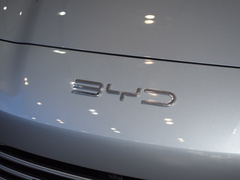 2024款 荣耀版 DM-i 150km 旗舰PLUS