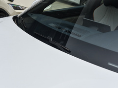 2024款 荣耀版 EV 520km 尊贵型