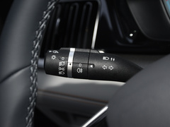 2024款 荣耀版 EV 520km 旗舰型