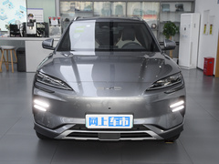 2024款 荣耀版 EV 520km 旗舰型