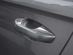 2024款 荣耀版 EV 520km 旗舰型