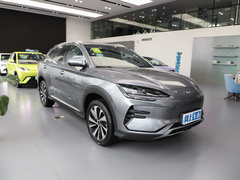 2024款 荣耀版 EV 520km 旗舰型