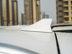 2024款 荣耀版 EV 605km 旗舰PLUS